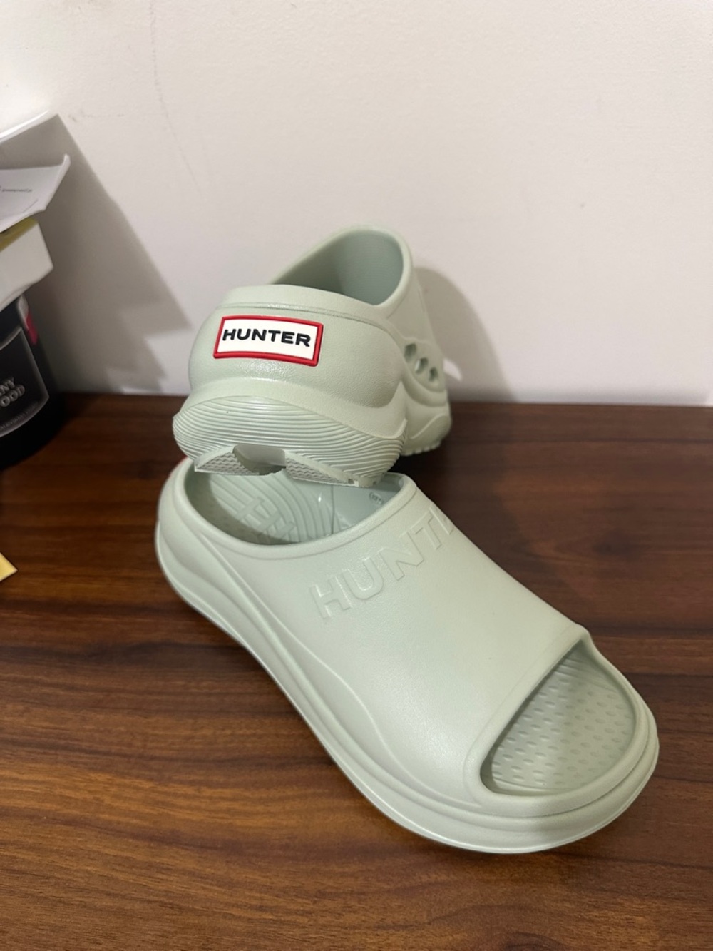 Hunter pistachio color Slide Sandals 🔥